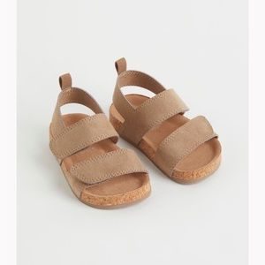 H&M toddler sandals 4-5 size